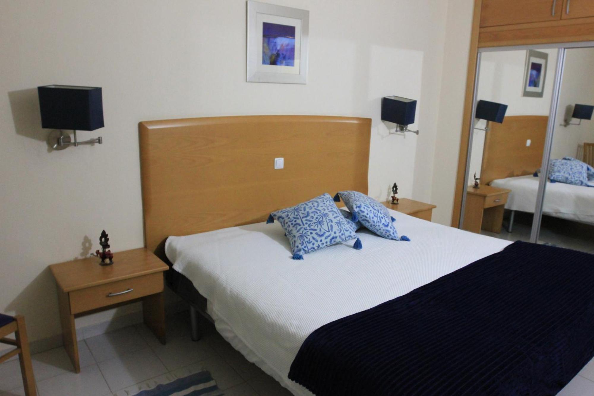 Apartamento T1 Quinta Nova - アルヴォル エクステリア 写真