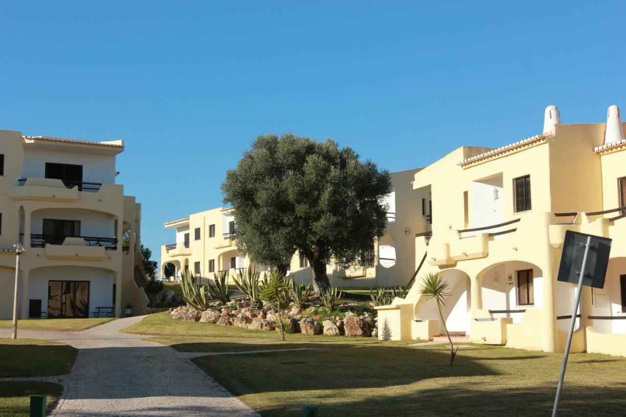 Apartamento T1 Quinta Nova - アルヴォル エクステリア 写真